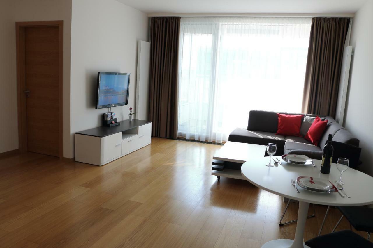 Panorama City Apartment With Free Parking Pressburg Exterior foto